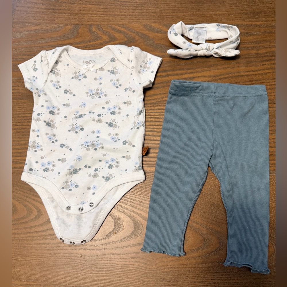 Kids Matching Set - Floral Bodysuit and Blue Leggings